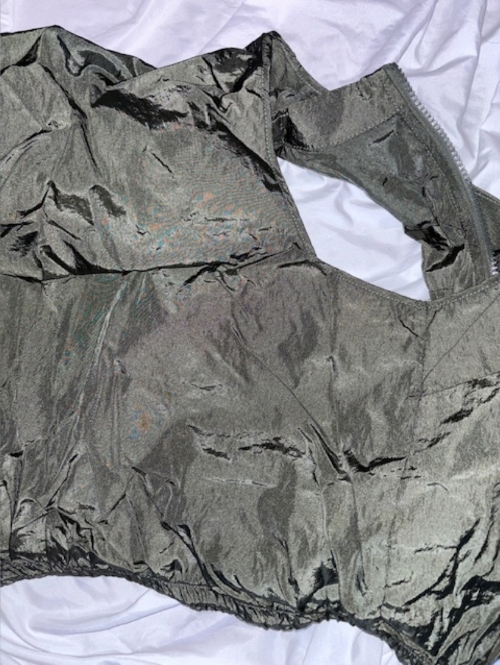 Olive Green Lightweight Shorts And Vest - Picture 3 of 4